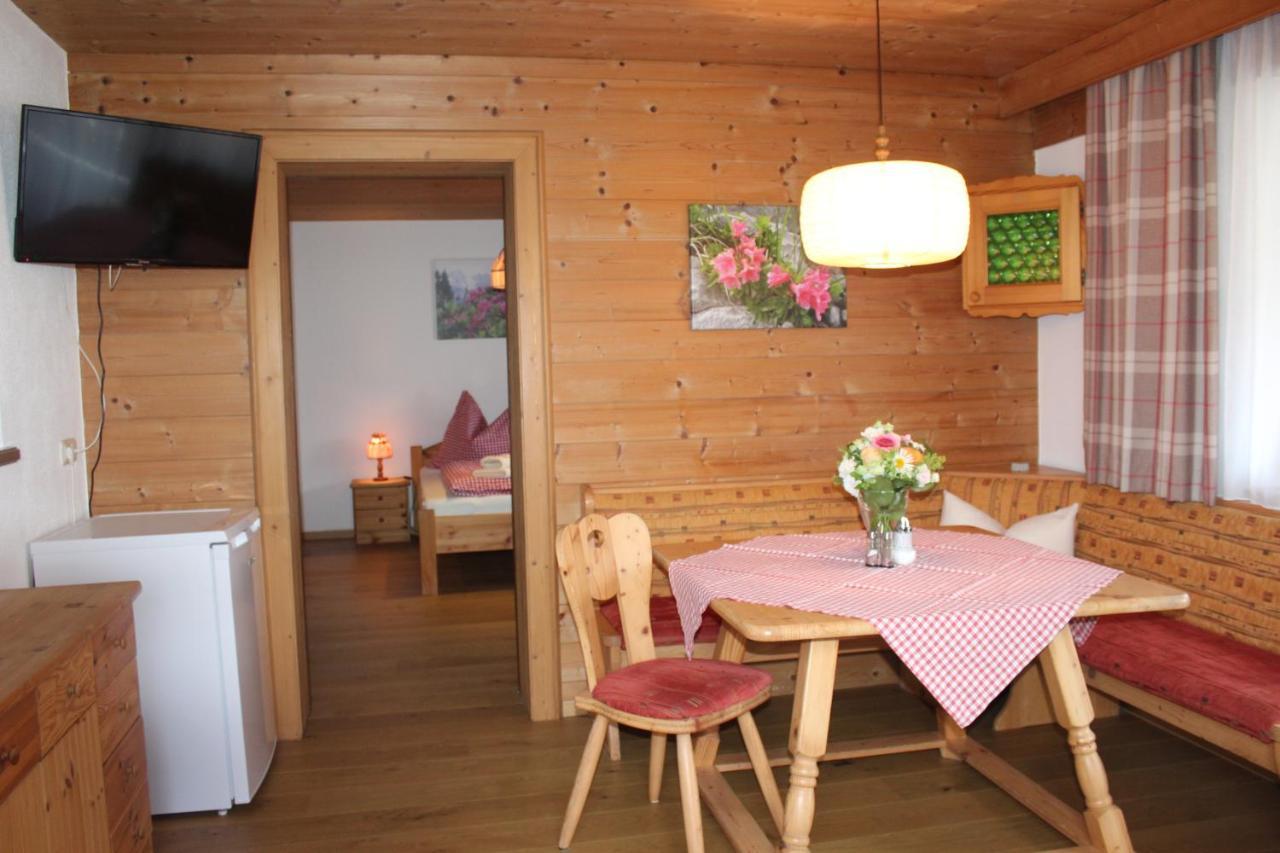 Haus Strobler Apartamento Going am Wilden Kaiser Exterior foto